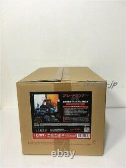Blade Runner 2049 Jp Exclusive Premium Box withDeckard Blaster, Horse, Poster