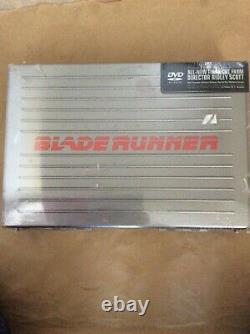 Blade Runner Limited Edition gift set with Brief case