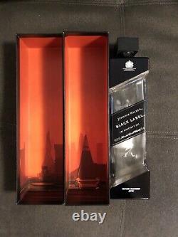 Johnnie Walker Black Label Blade Runner 2049 EMPTY scotch Bottle & Box, Deckard